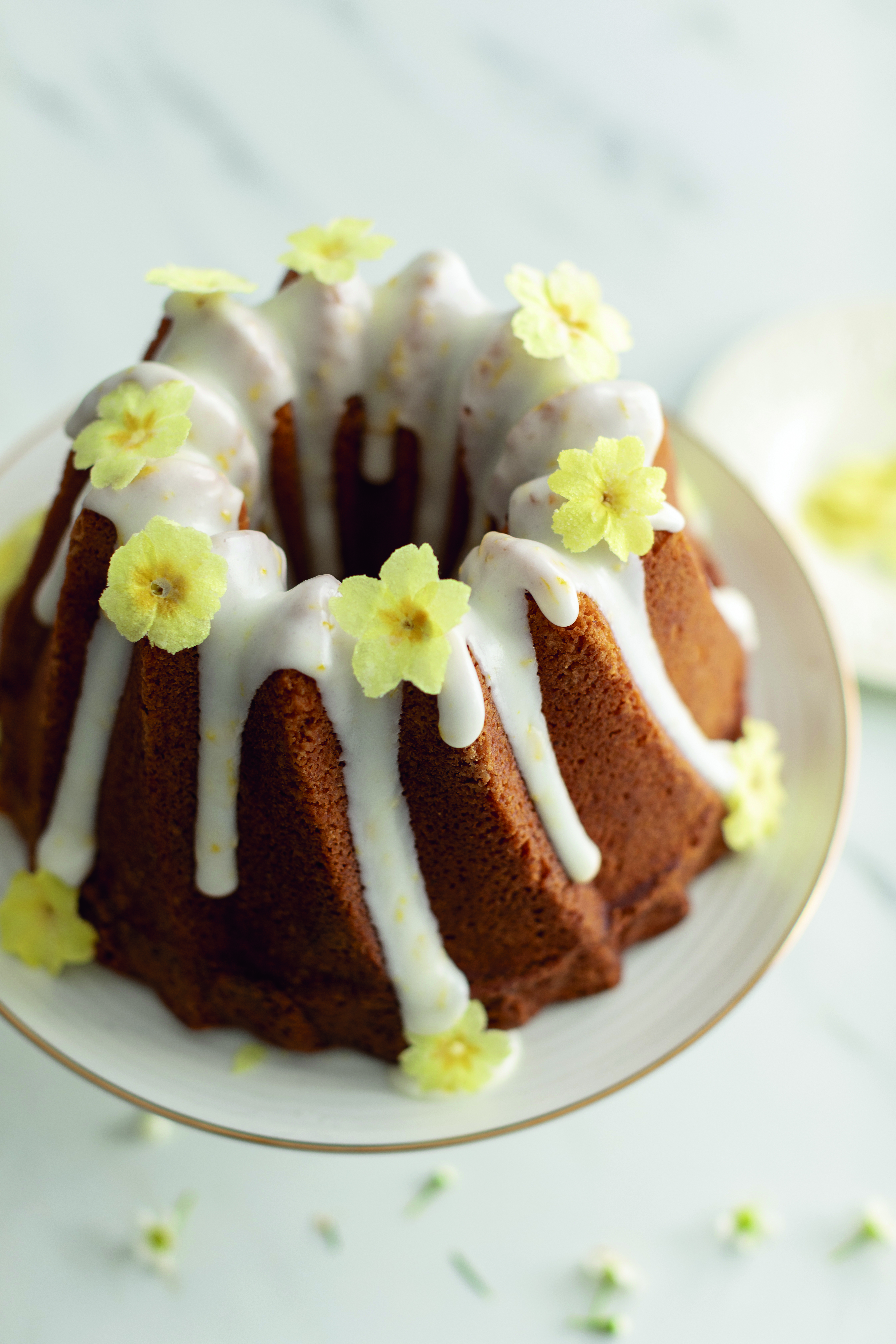 5-Spring-Flowers-Bundt-Cake