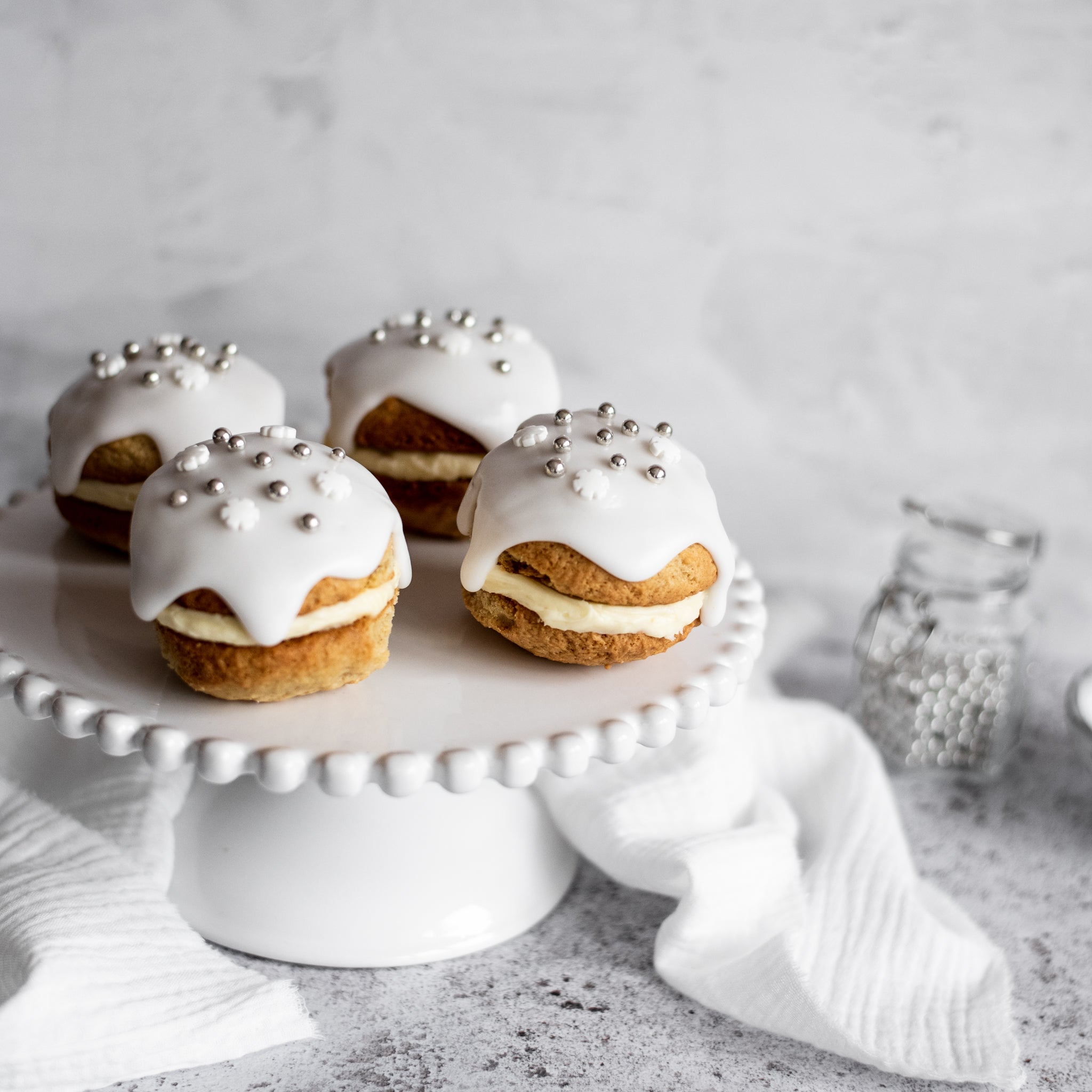 Snowflake Whoopie Pies