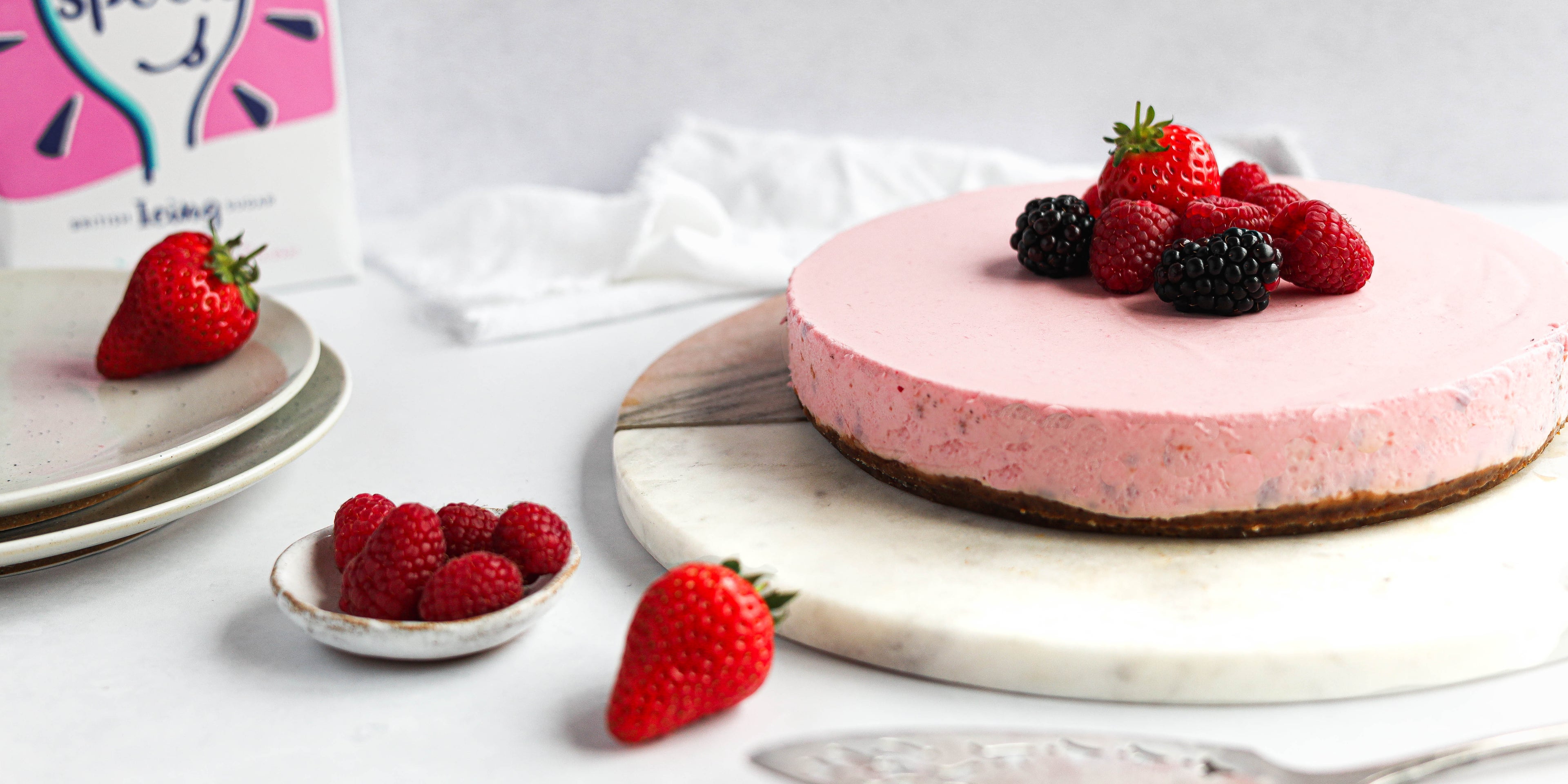 mixed berry mousse cake