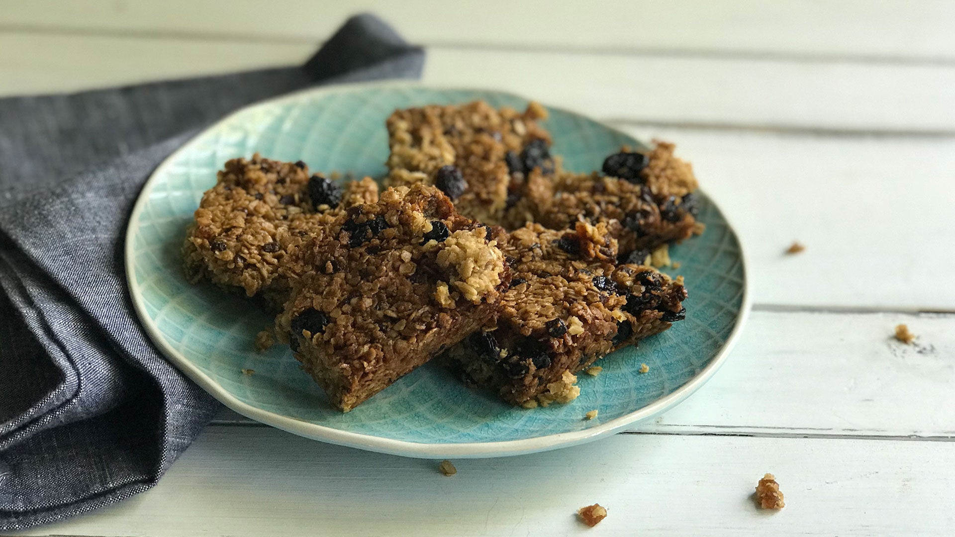 Tropical Muesli Bar Traybake