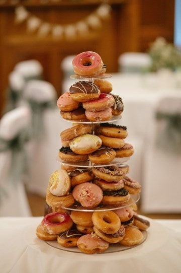 doughnut wedding cake