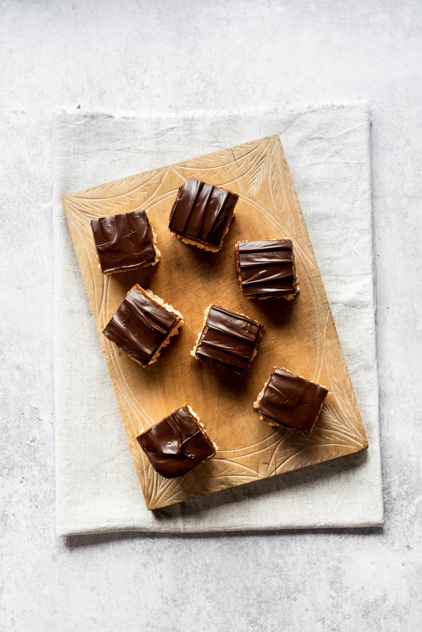 Chocolate-Peanut-Butter-Krispie-Squares-WEB-RES-5_1.jpg