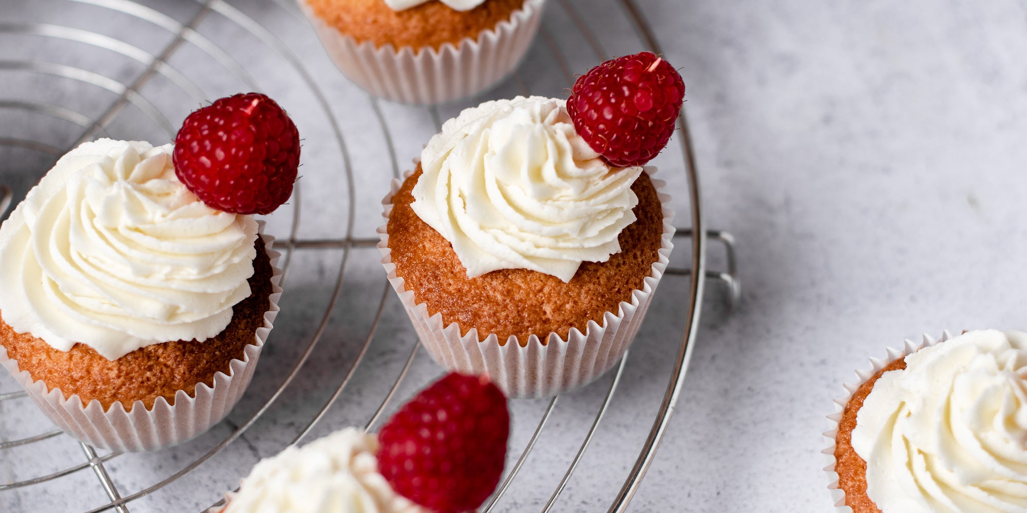 Cosmopolitan Cocktail Cupcakes