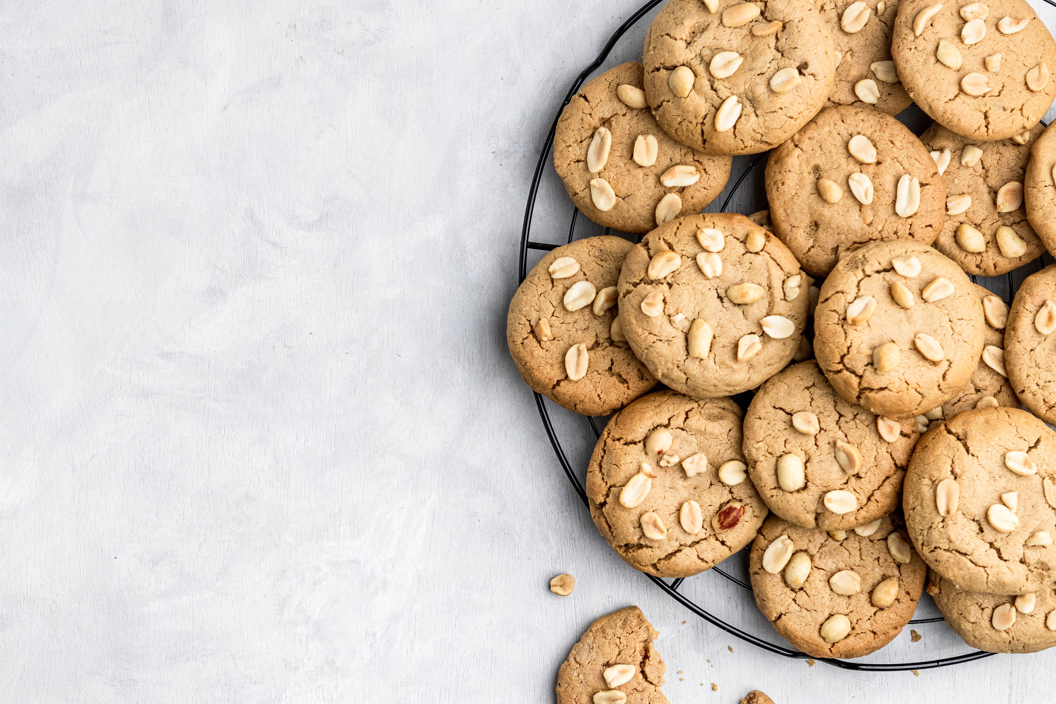 plate of peanut butter cookies