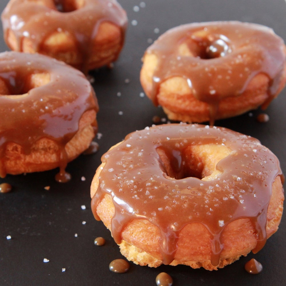 Salted caramel ring doughnuts