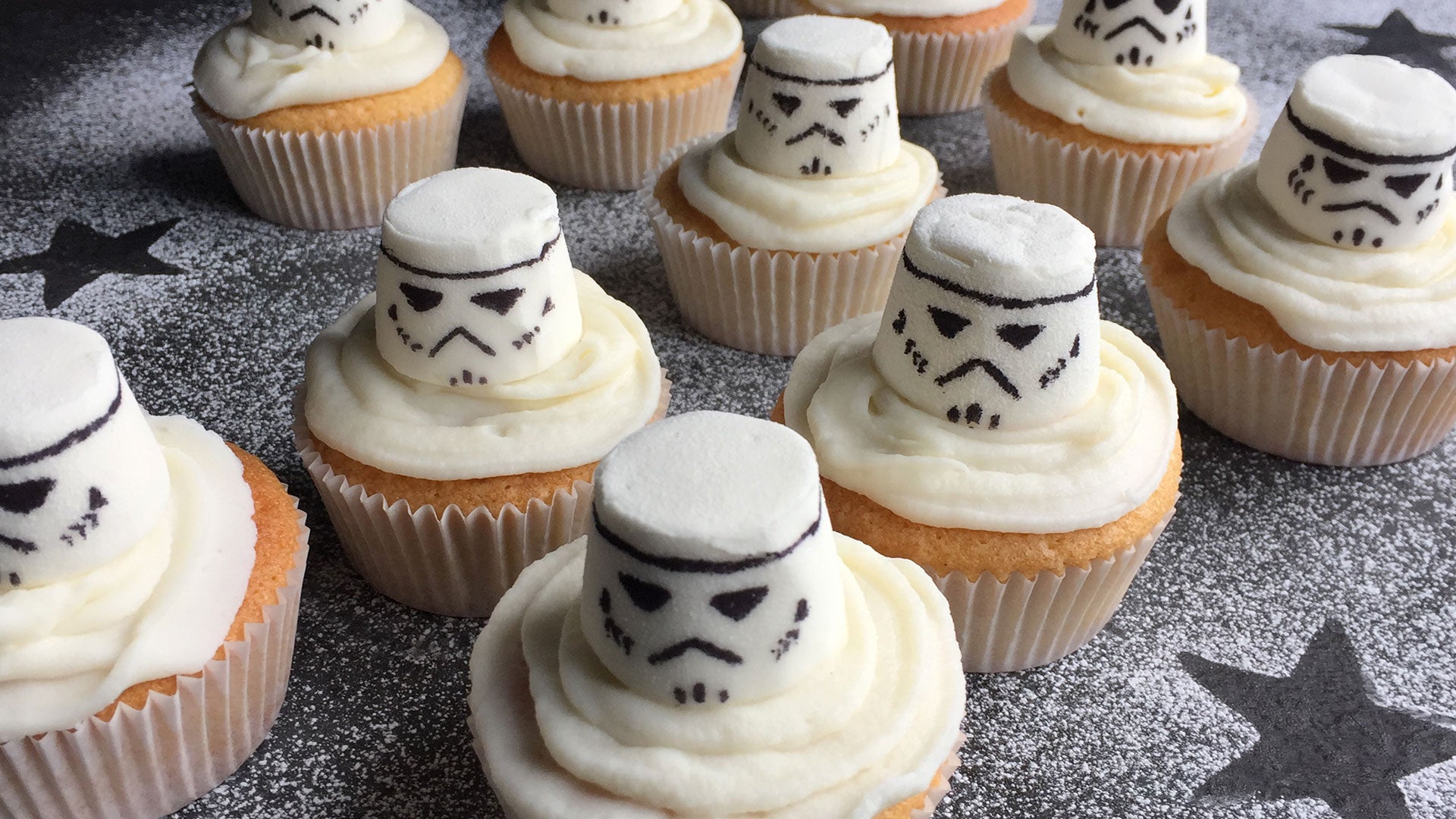 Stormtrooper Cupcakes