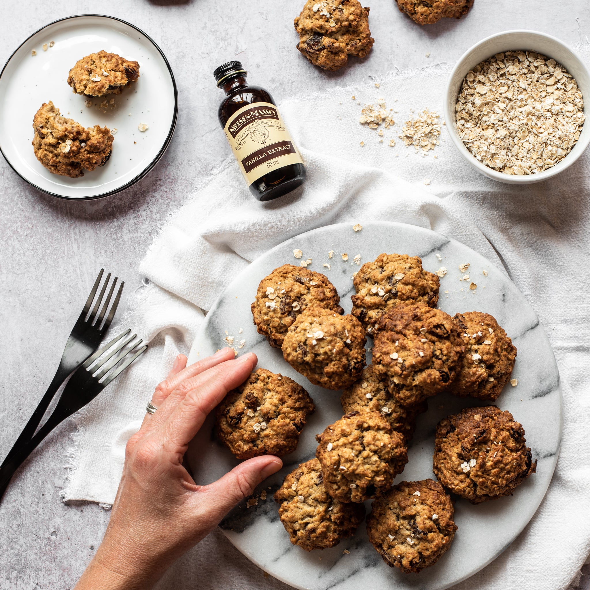 Oatmeal Raisin Cookies