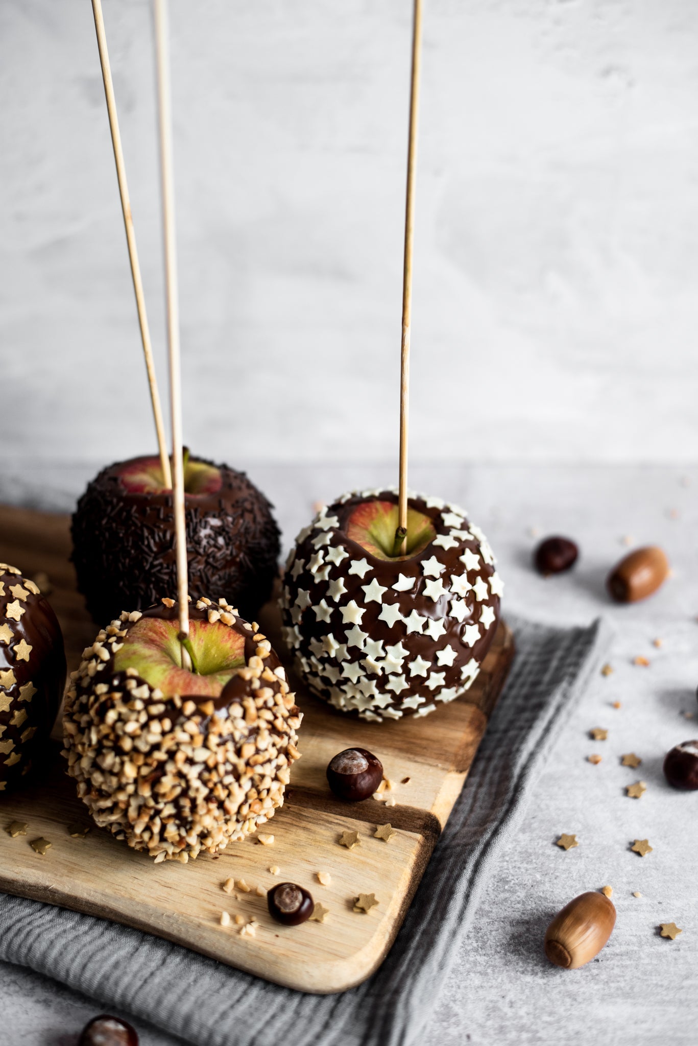 Chocolate-Dipped-Apples-WEB-RES-5.jpg