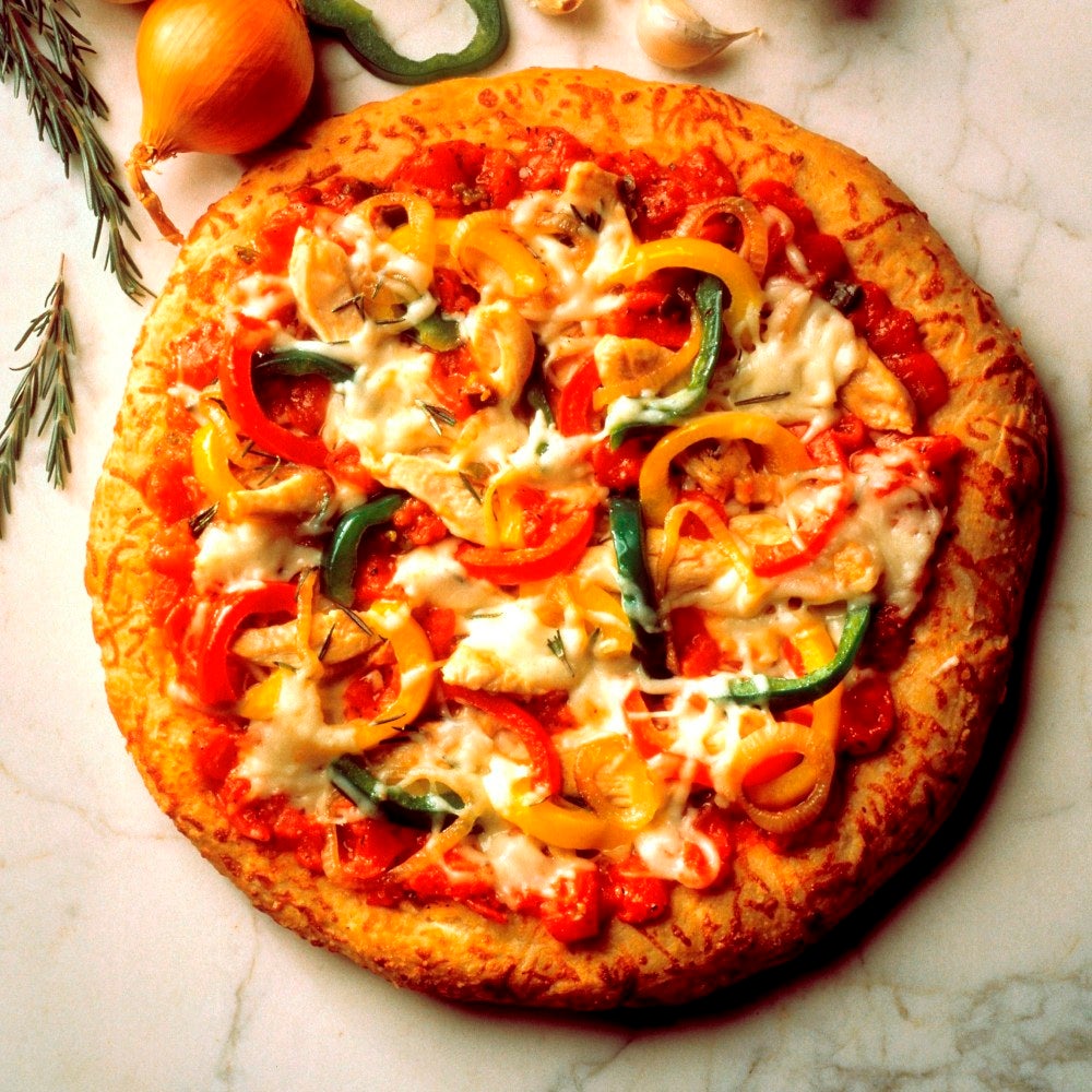 Chicken and pepper pizza