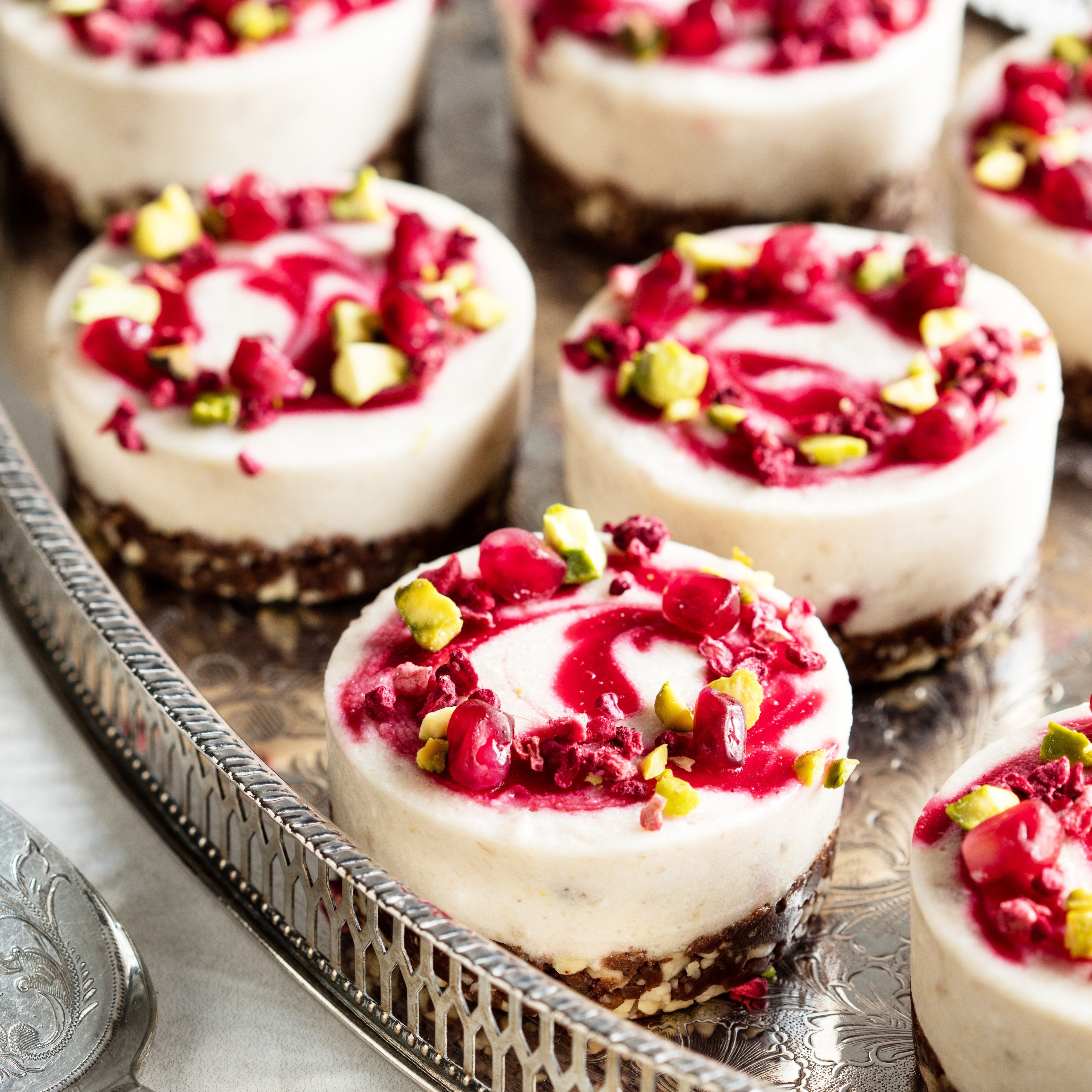 Truvia-Raspberry-Banana-Raw-Cheesecakes_SQUARE.jpg