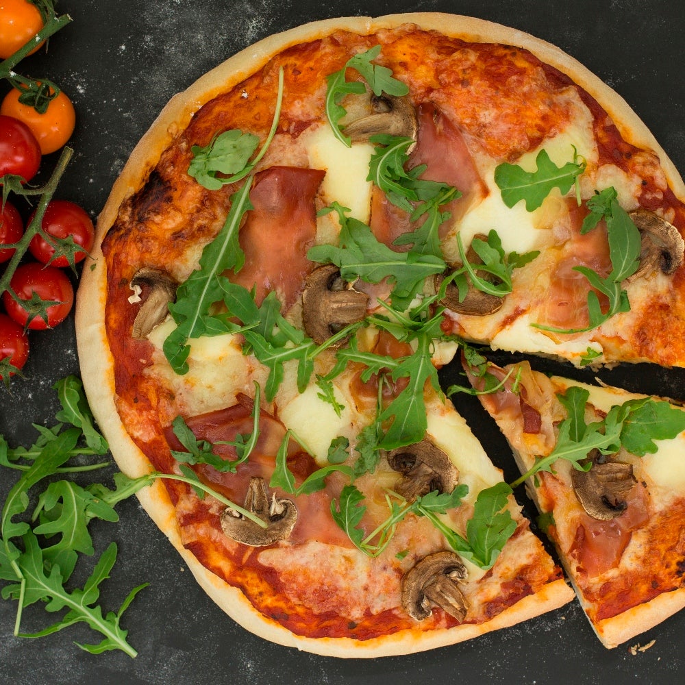 1-Bacon-Mushroom-Pizza-web.jpg