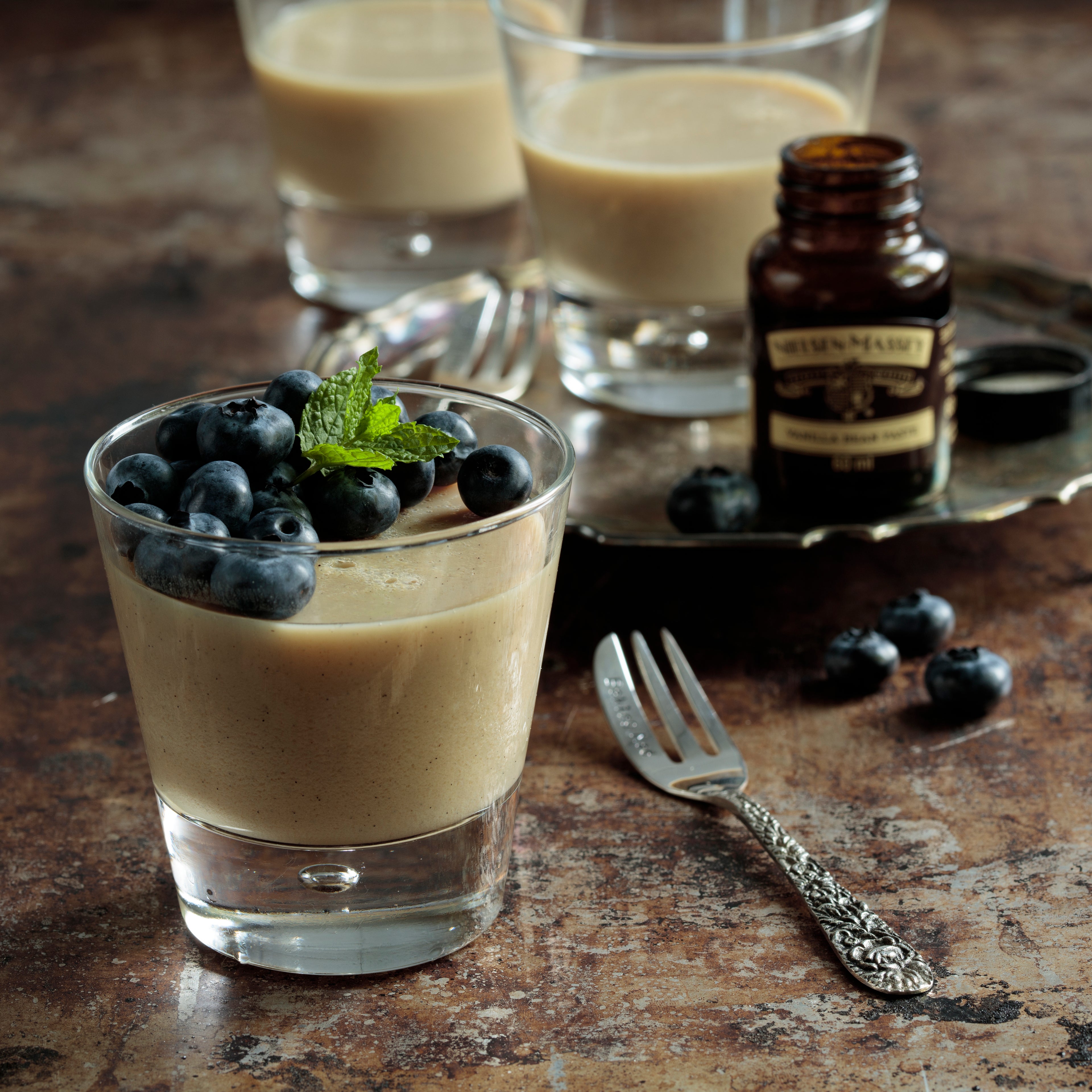 vegan-panna-cotta-(2).jpg