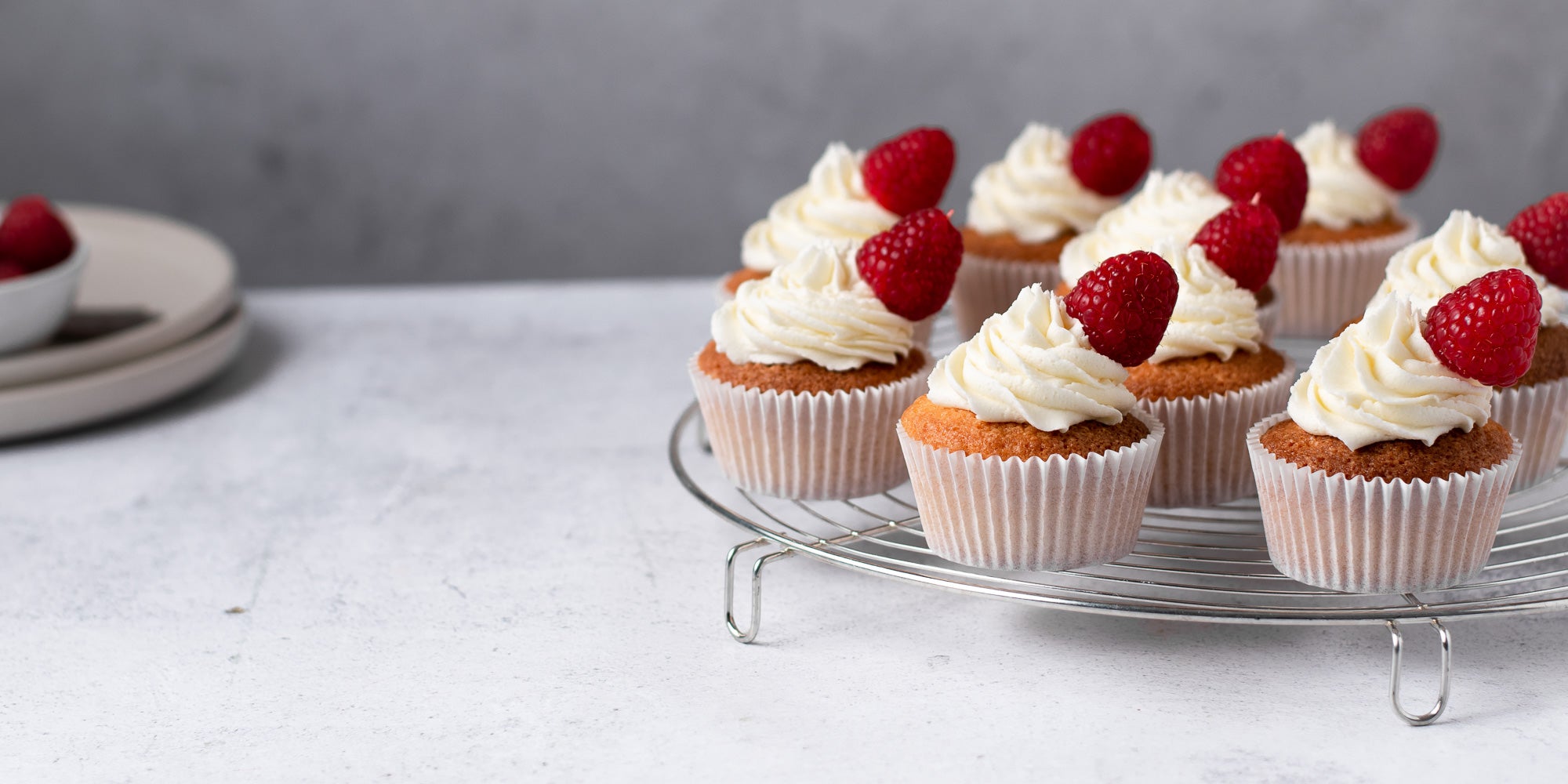 Cosmopolitan Cocktail Cupcakes