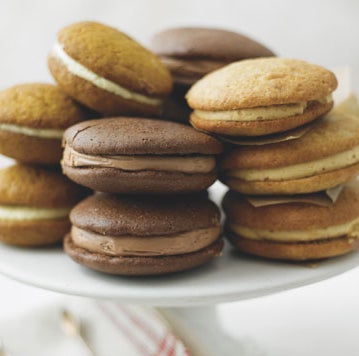 1-Lorraine-pascale-whoopie-cakes.jpg