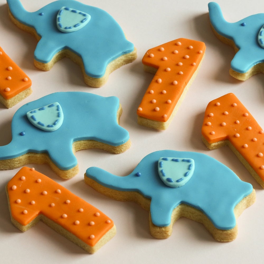 1-Birthday-biscuits-WEB.jpg
