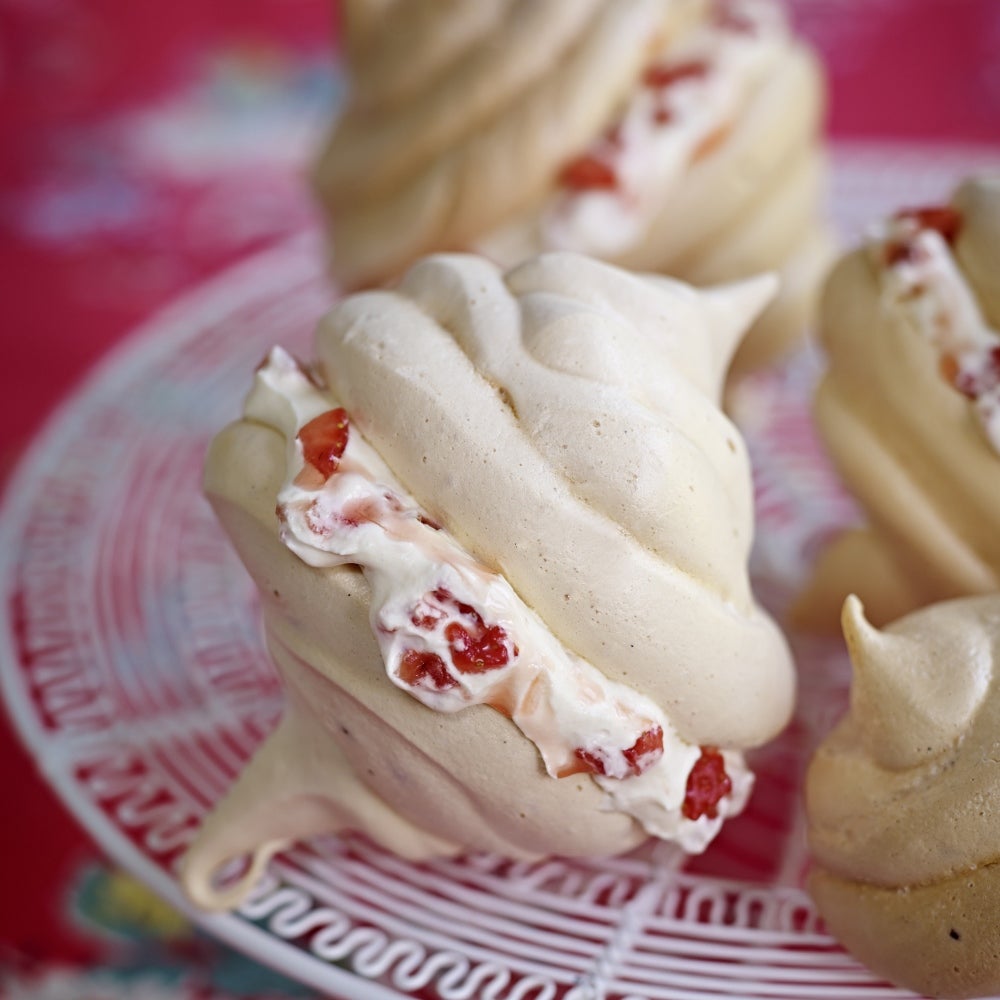 Strawberry Meringue Kisses