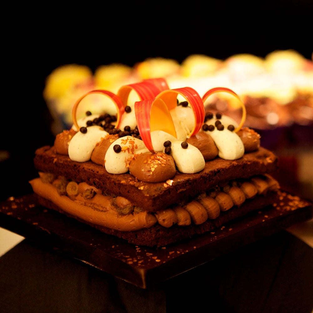 Chocolate gateau with white chocolate ganache and chocolate cream topping