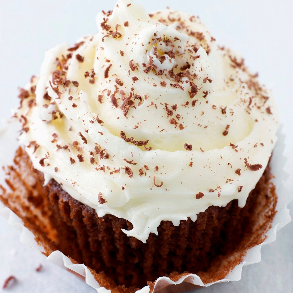 Irish cream liqueur topped cupcakes 