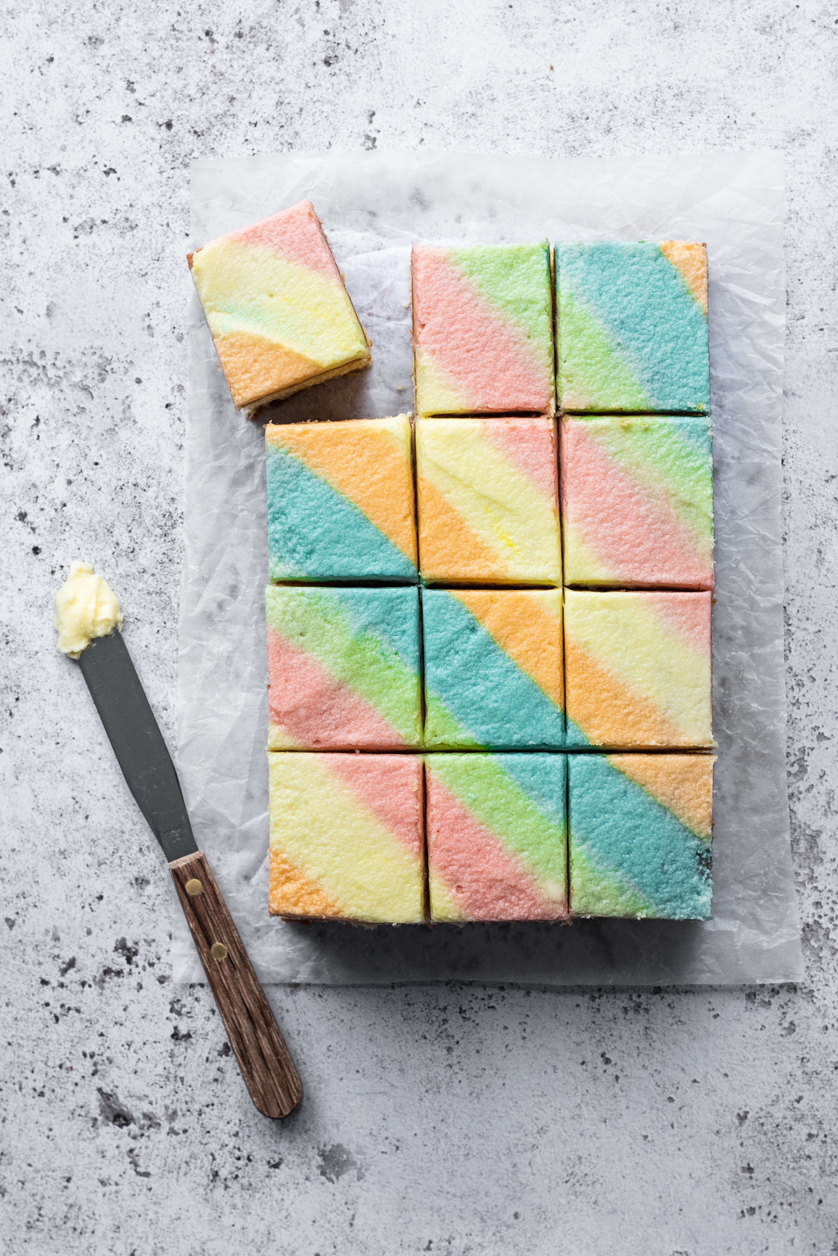 Rainbow buttercream on tray bake 