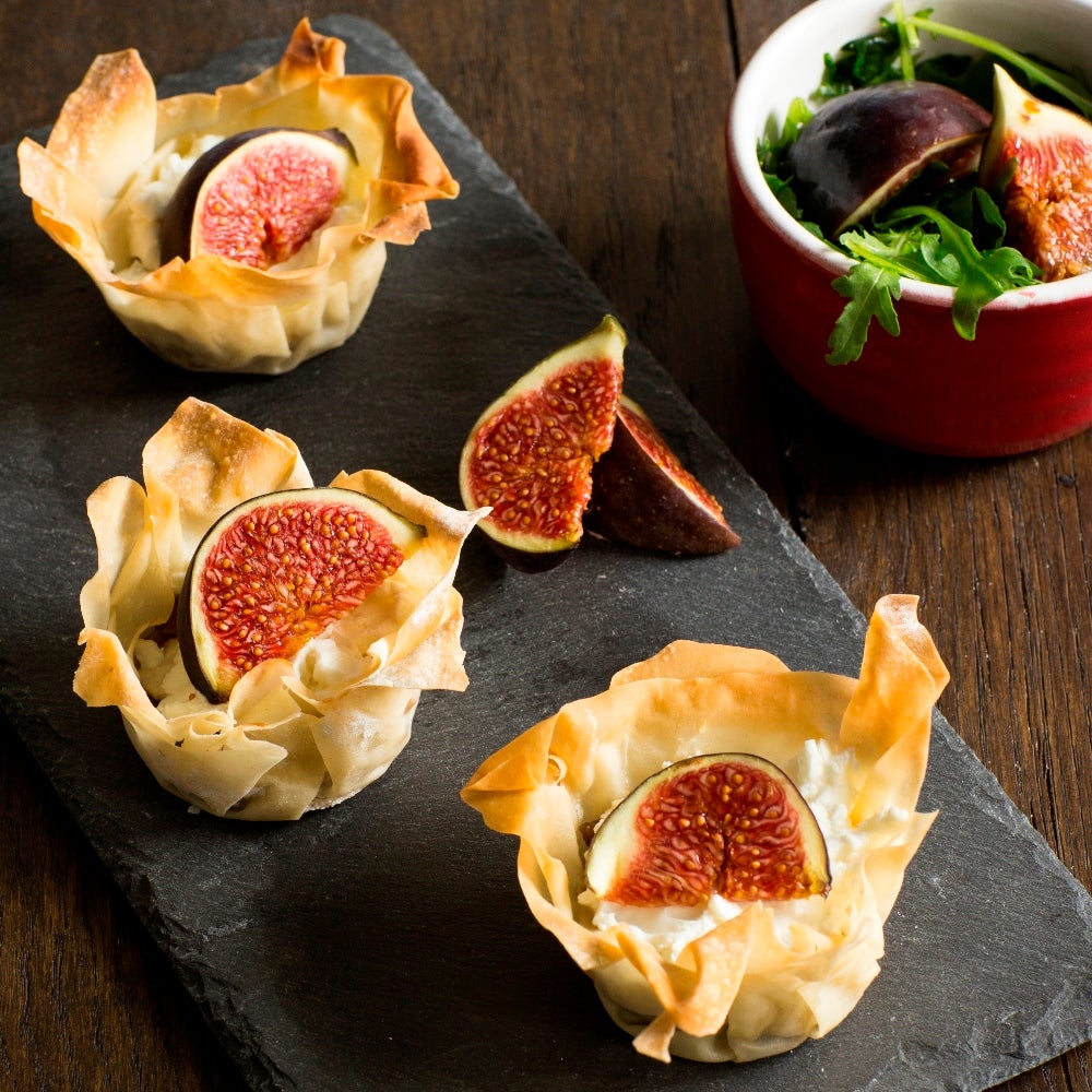 Fig, goats cheese and onion tartlets