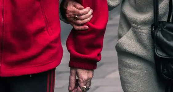 Anziani: soluzioni e servizi