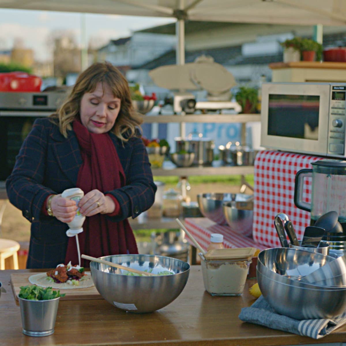 Channel 4 serves up branded show with Heinz as TV plays ketchup with social