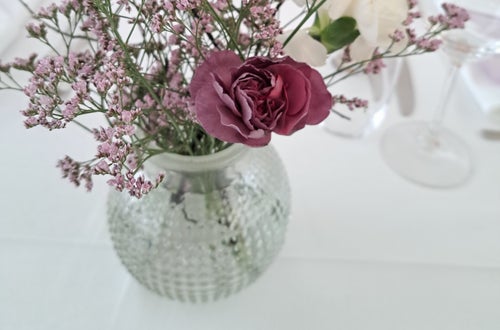 Vase mit Blumen Vase mit Blumen