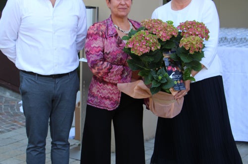 Ehrung Mitarbeiterin Ehrung Mitarbeiterin