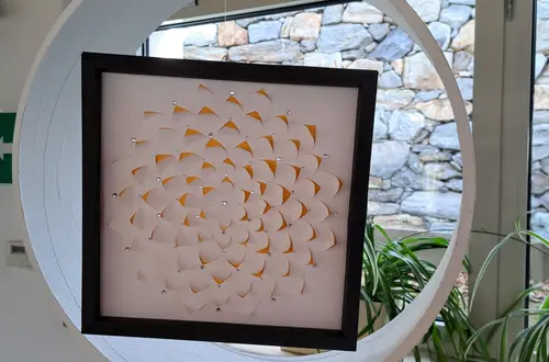 Bild mit Scherenschnitt Bild mit Scherenschnitt