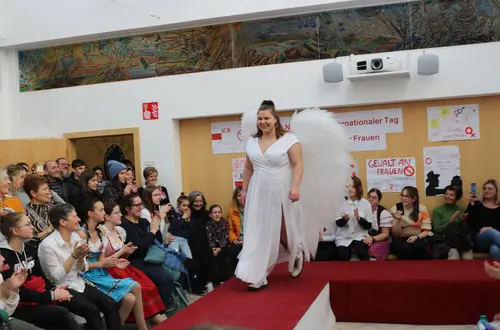 Modenschau Modenschau