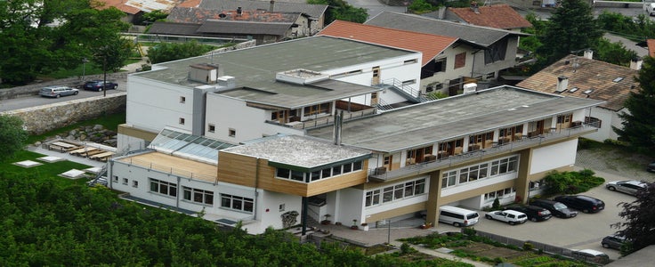 La scuola professionale per l’economia domestica e agroalimentare Corces La scuola professionale per l’economia domestica e agroalimentare Corces