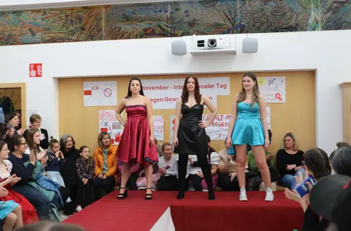 Modenschau Modenschau