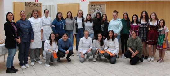 Gruppenfoto der 2. Klasse Gruppenfoto der 2. Klasse