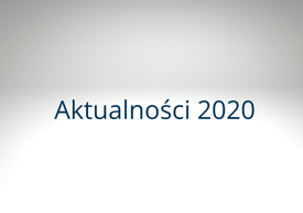 Kwadratowa plansza z napisem Aktualności 2020