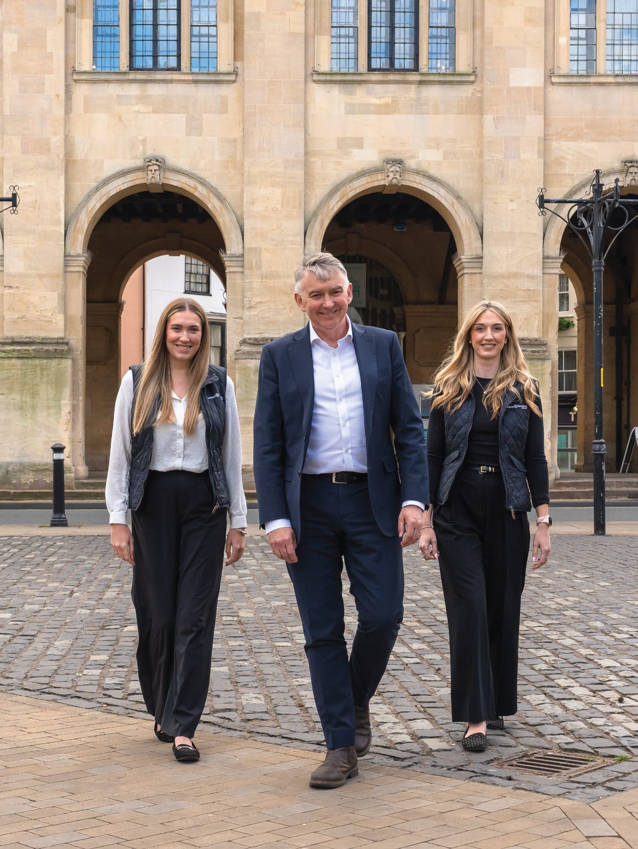 estate agents in oxfordshire selling homes throughout the county