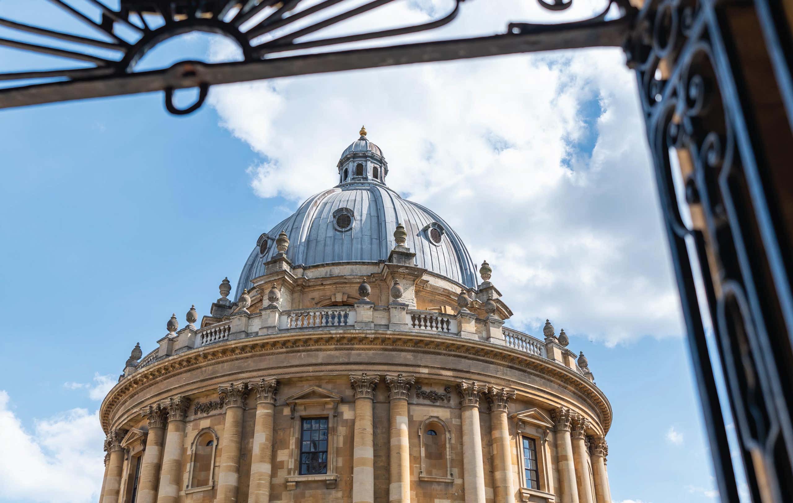 oxfordshire estate agent radcliffe camera oxford hero image