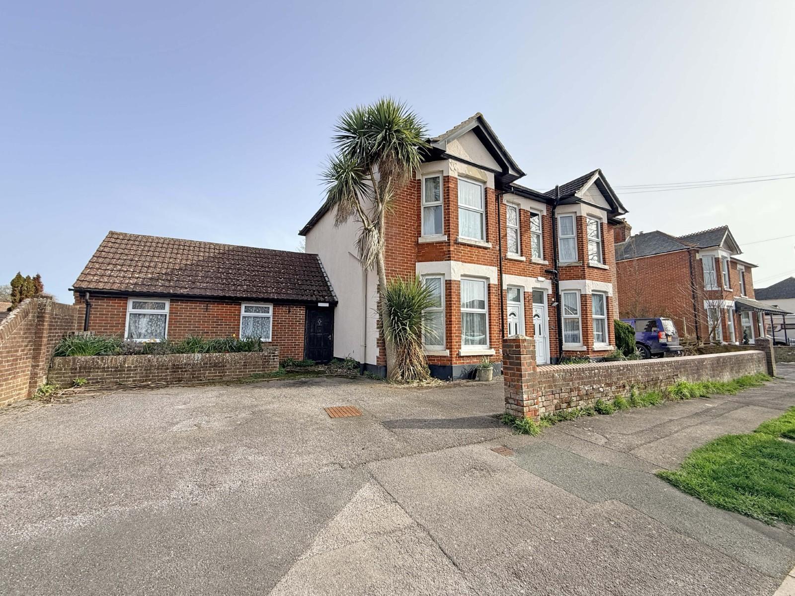 property-img