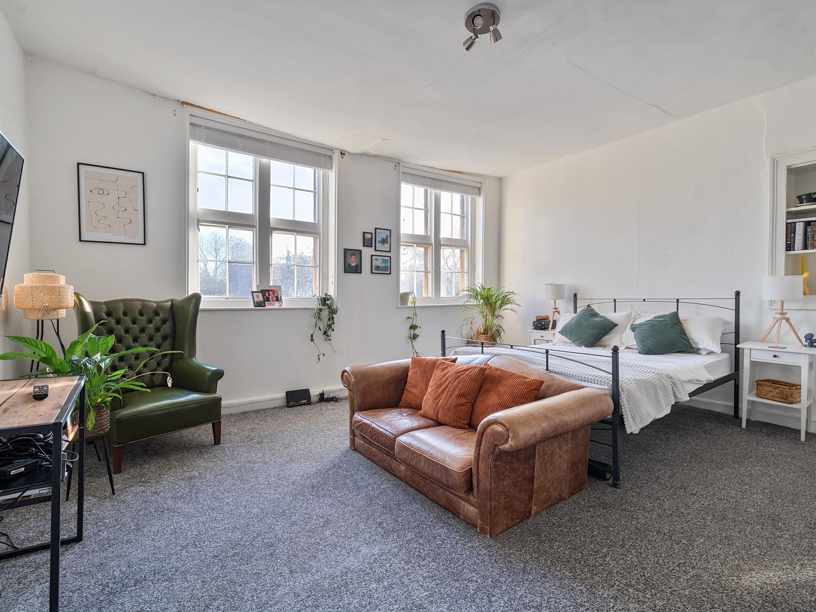 property image-18