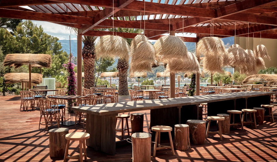 Bikini Island & Mountain Port de Sóller Hotel, a four-star hotel located in Mallorca