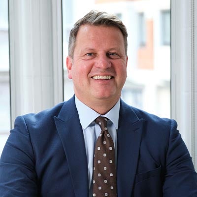 richard_lunn_christie_com.jpg