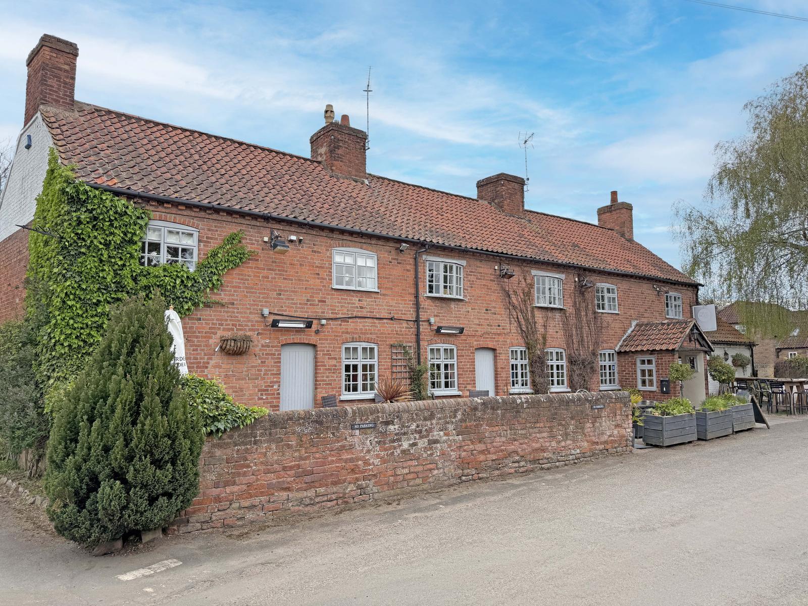 property-img