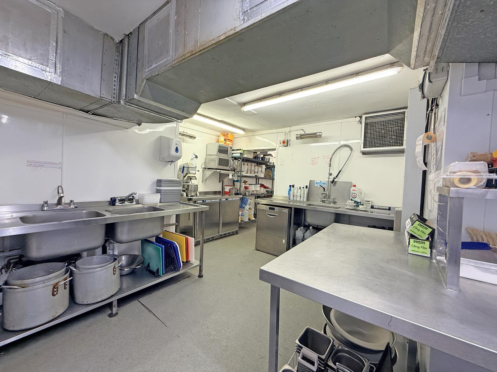 property image-9