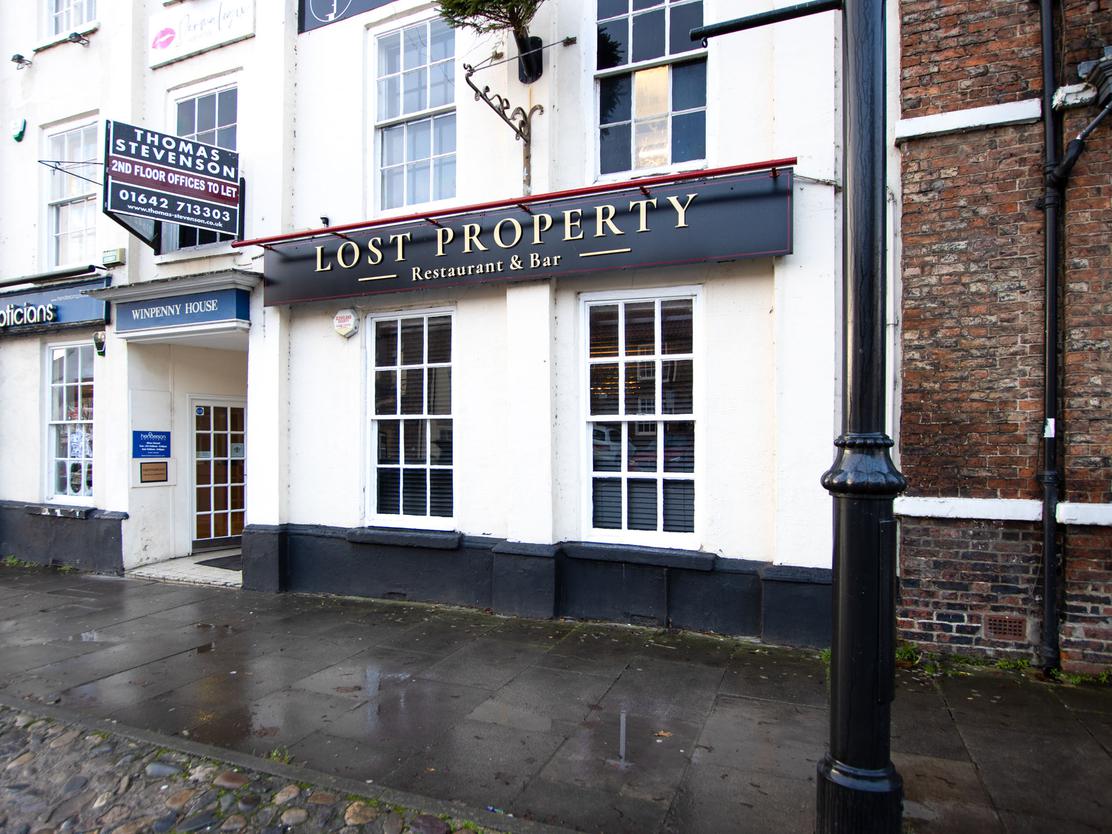 property-img