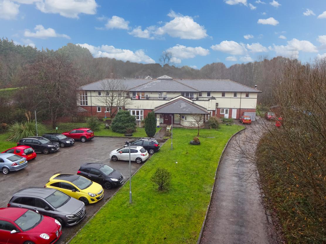 Tŷ Hafod Nursing Home in Capel Llanilltern, South Wales