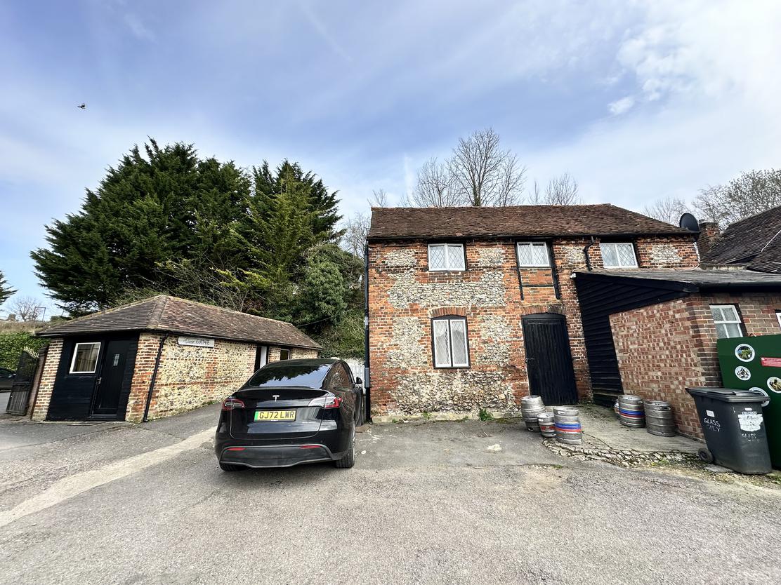property image-3