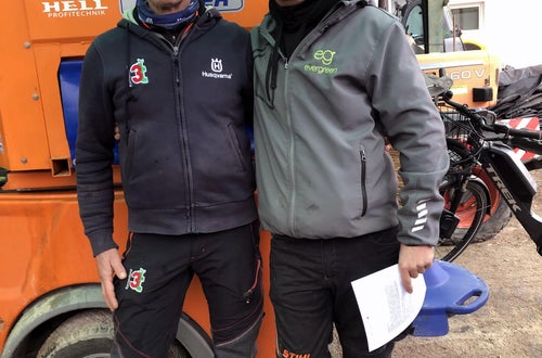 FC: Corso tree climbing consegna dell'attestato (1) FC: Corso tree climbing consegna dell'attestato (1)