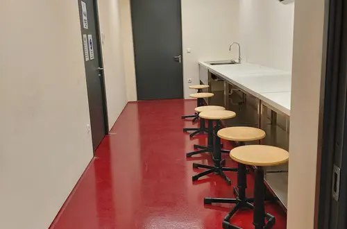 Struttura: locale analisi laboratori Struttura: locale analisi laboratori