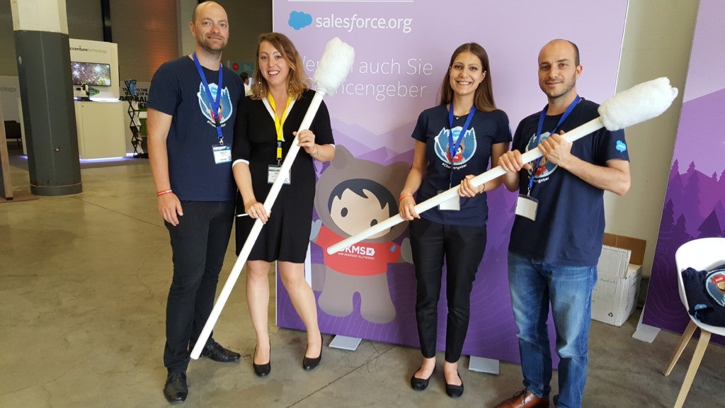 Das DKMS-Team bei den Salesforce Essentials in München Das DKMS-Team bei den Salesforce Essentials in München