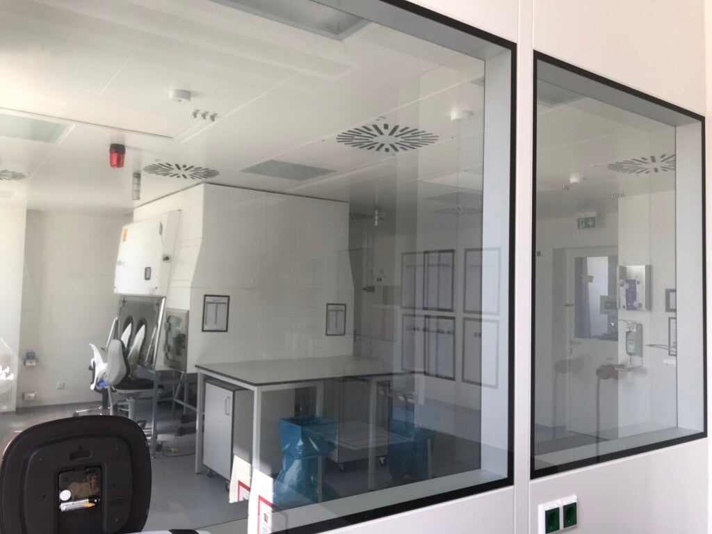 Das Reinraum Labor der DKMS Stem Cell Bank Das Reinraum Labor der DKMS Stem Cell Bank