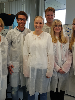 Zu Besuch im DKMS Life Science Lab